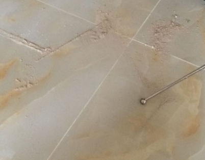 南昌瓷砖空鼓维修公司分享粘合剂选择不当在瓷砖铺贴过程中可能导致以下问题