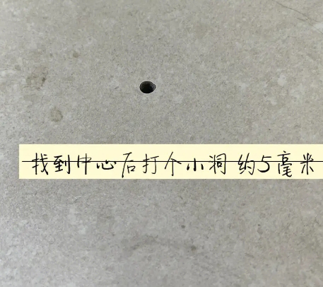 南昌瓷砖空鼓维修公司专业解答在瓷砖铺贴过程中，如果砂料搅拌不均匀，将会带来以下问题